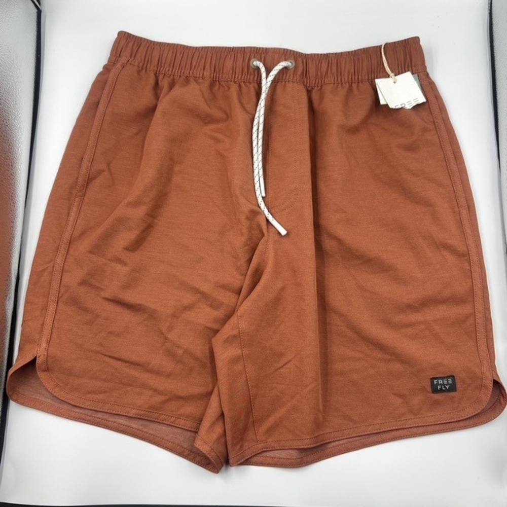 NWT Free Fly Men's Medium 7Latitude Shorts Rust Orange Activewear